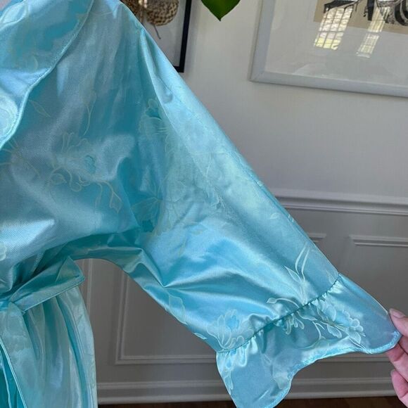 Vintage 80s Preview USA Aqua Satin Ruffle Robe M L - Picture 4 of 8